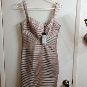 BCBGMaxAzria Cream  Bodycon Dress Sweetheart Neckline